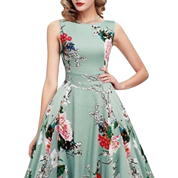 owin Dresses & Skirts - Owin vintage women’s floral dress medium